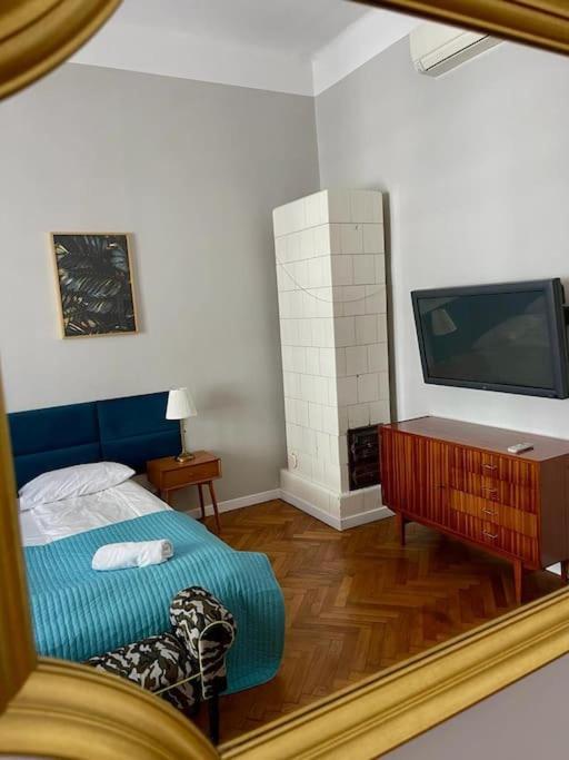 Florianska Grand Apartment 2 Краков Экстерьер фото